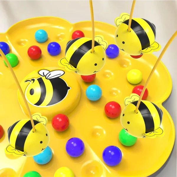 Clumsiness Little Bees - Bees Eating Pollen Puzzle Board Game - Image 3