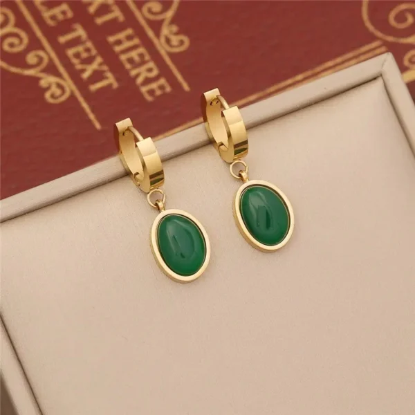 Emerald Necklace Earrings Bracelet - Image 3