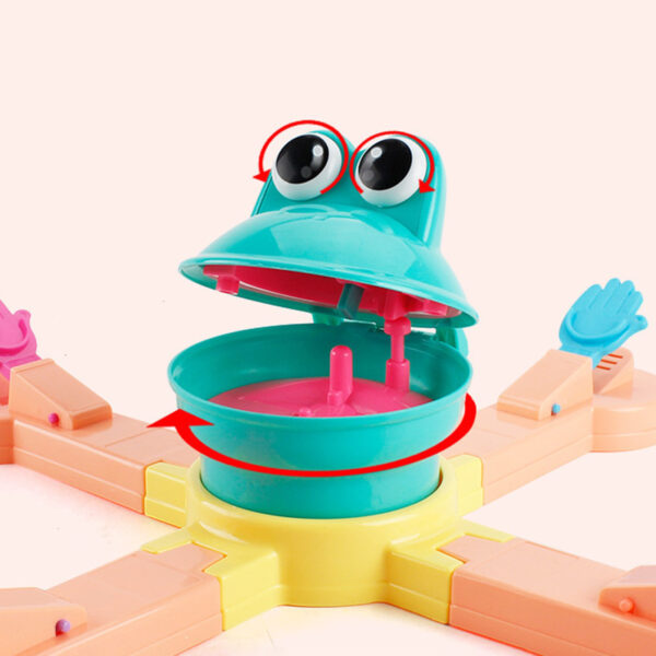 Electric Feeding Frog Toy - Image 3