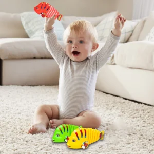 Plastic Wind-Up Wiggle Fish Toys-4PCS