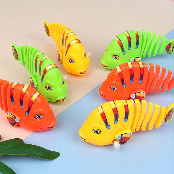 Plastic Wind-Up Wiggle Fish Toys-4PCS - Image 2
