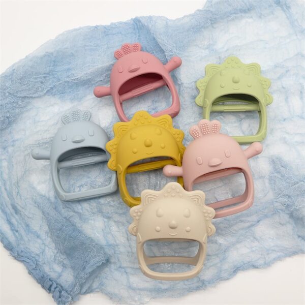 Cute Animal Shaped 3D Silicone Baby Teething Gloves - Image 3