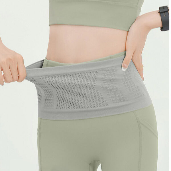 Multifunctional Breathable Invisible Running Waist Bag - Image 9