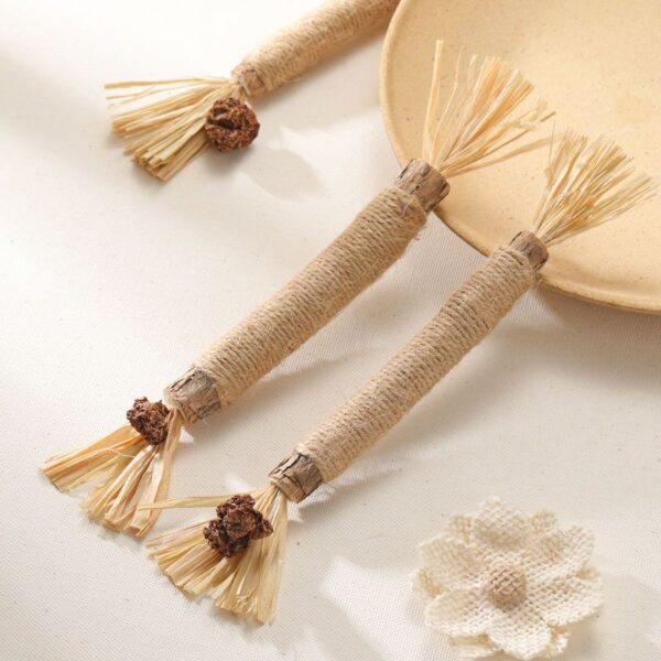 Natural Silvervine Stick Cat Chew Toy-2pcs - Image 4