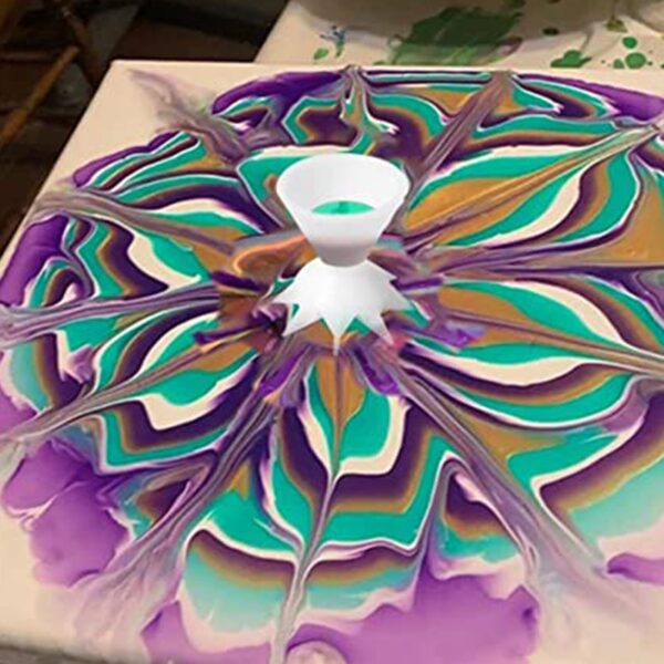 Acrylic Paint Pouring Cups - Image 4