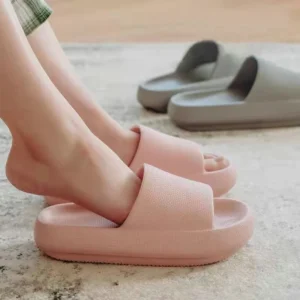 Anti-Slip Ultra Soft Thick Soft Cloud Slippers