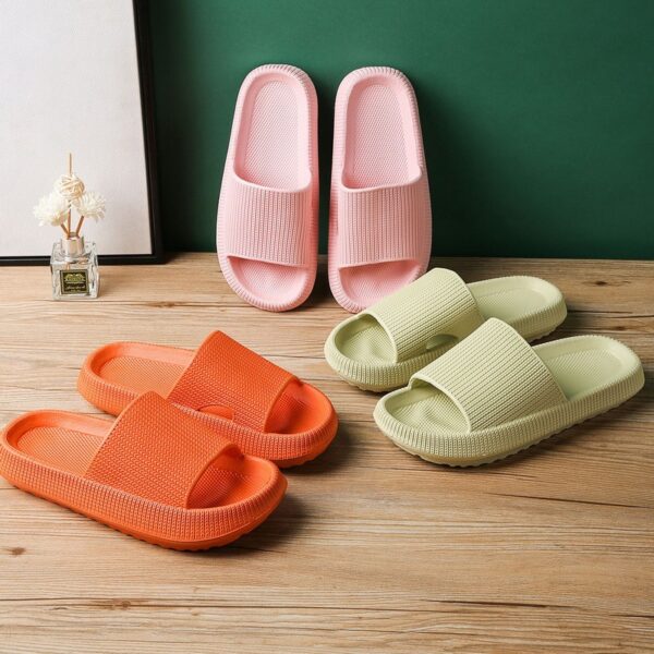 Anti-Slip Ultra Soft Thick Soft Cloud Slippers - Image 9