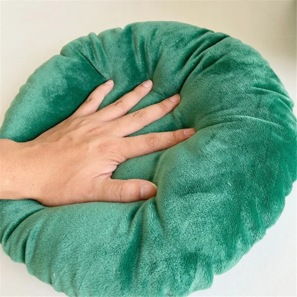 Cosy Warm Christmas Tree Cat Bed - Image 4