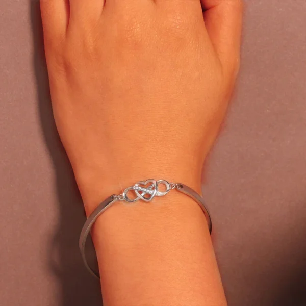 Eternal Heart Bracelet - Image 2