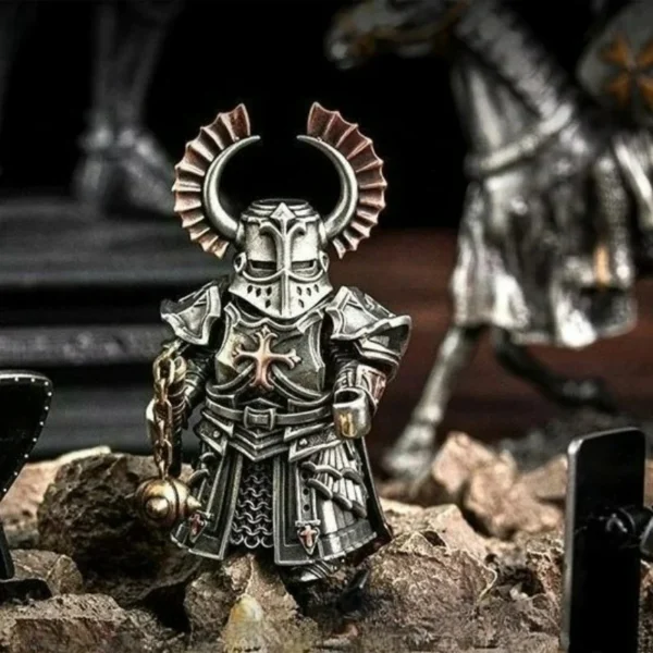 HANDCRAFTED CRUSADER AND CRIMSON TEMPLAR STATUE - Image 2