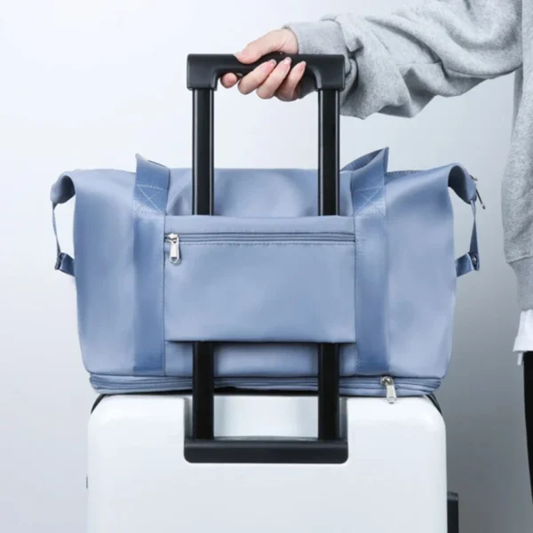 Large-Capacity Expandable Travel Bag - Image 4