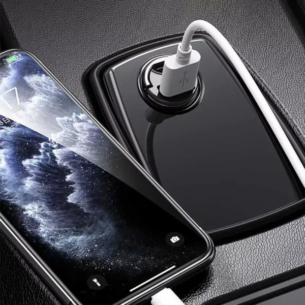 Mini Stealth USB/USB-C Car Quick Charger - Image 3