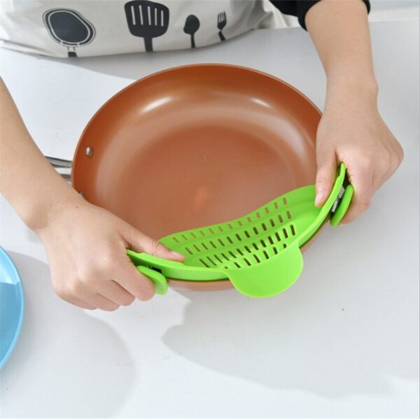 SILICONE CLIP ON POT STRAINER - Image 2