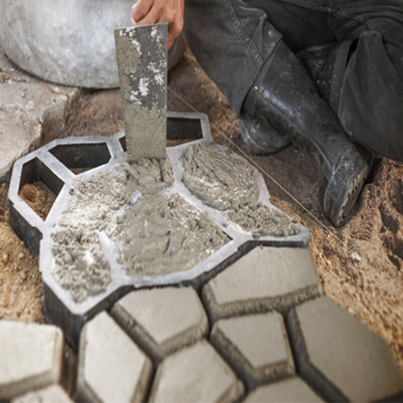 DIY Garden Path Floor Mould - Image 3