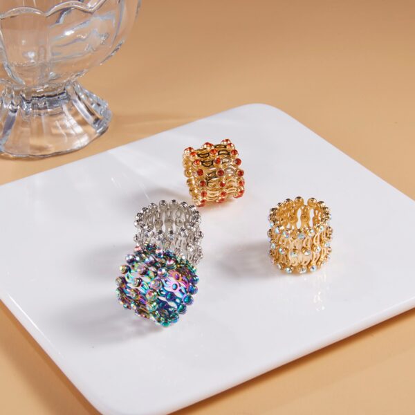 Folding Retractable Ring Bracelet - Image 4