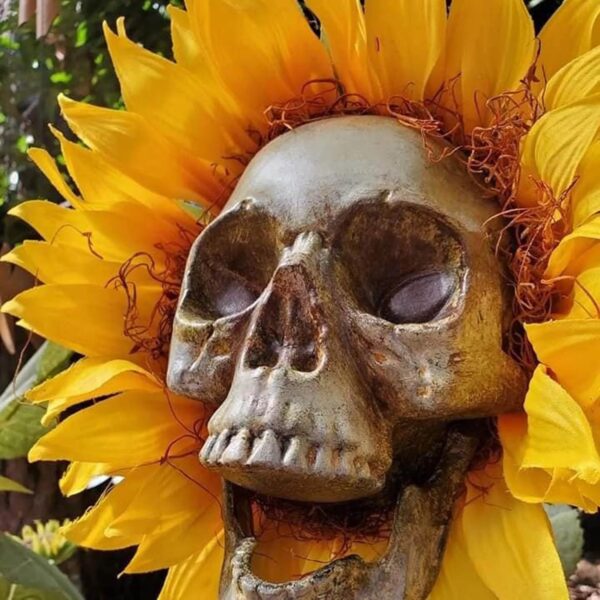 HALLOWEEN DECOR SKULL SUNFLOWERS - Image 2