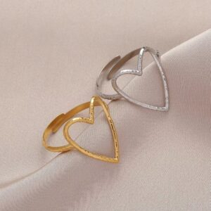 STATEMENT HEART RING