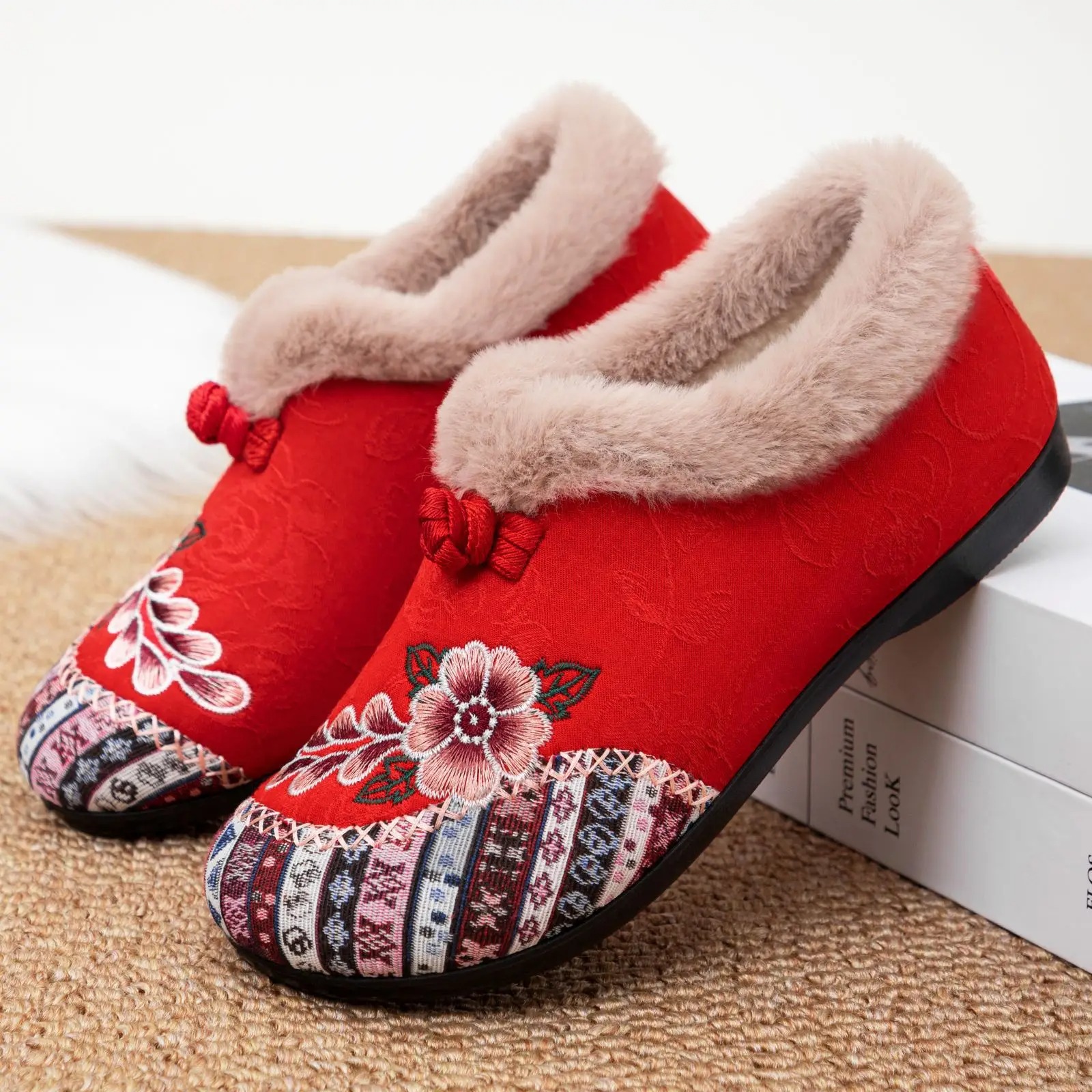 Cozy Embroidered Winter Slippers - Image 8