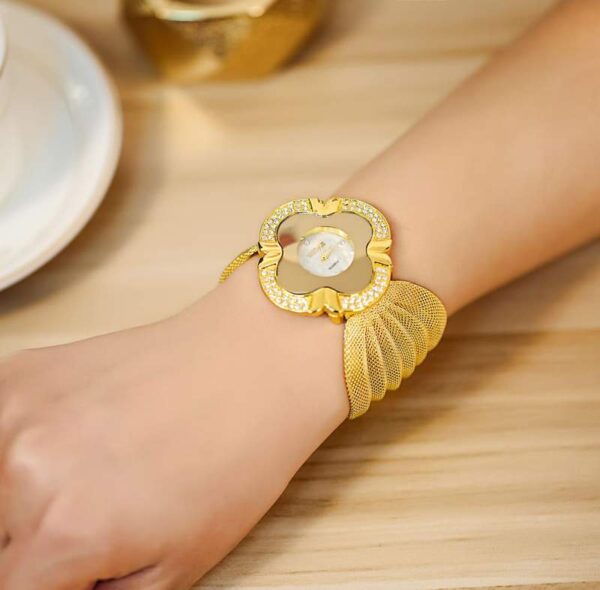 Elegant Butterfly Gold Watch - Image 2
