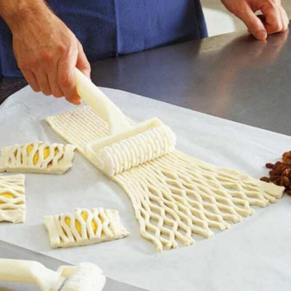 Pastry Lattice Roller Cutter - Image 9