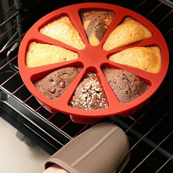 Triangle Silicone Cake Mold - Image 4
