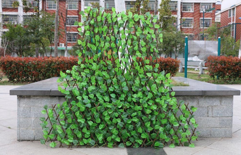 RETRACTABLE GARDEN FENCE - Image 4