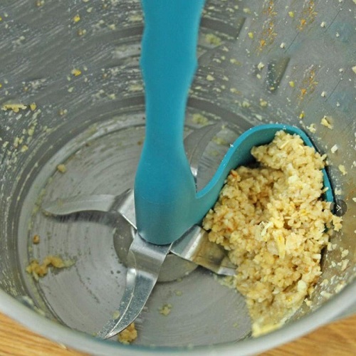 Rotating Spatula Scraper - Image 5