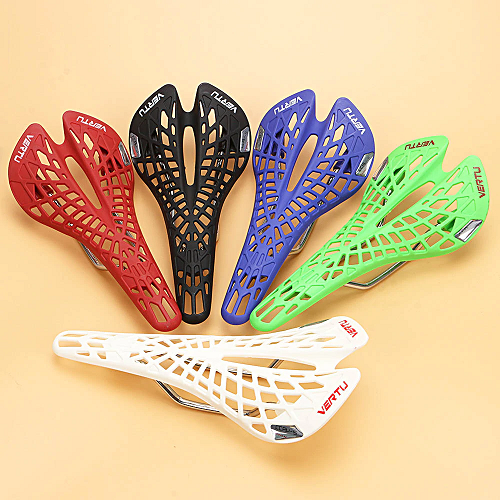 SPYDER - THE INBUILT SADDLE SUSPENSION