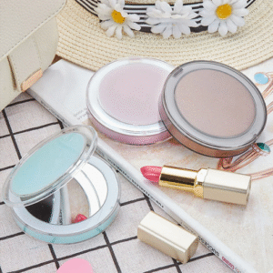 LED Glow Up Compact Mirror