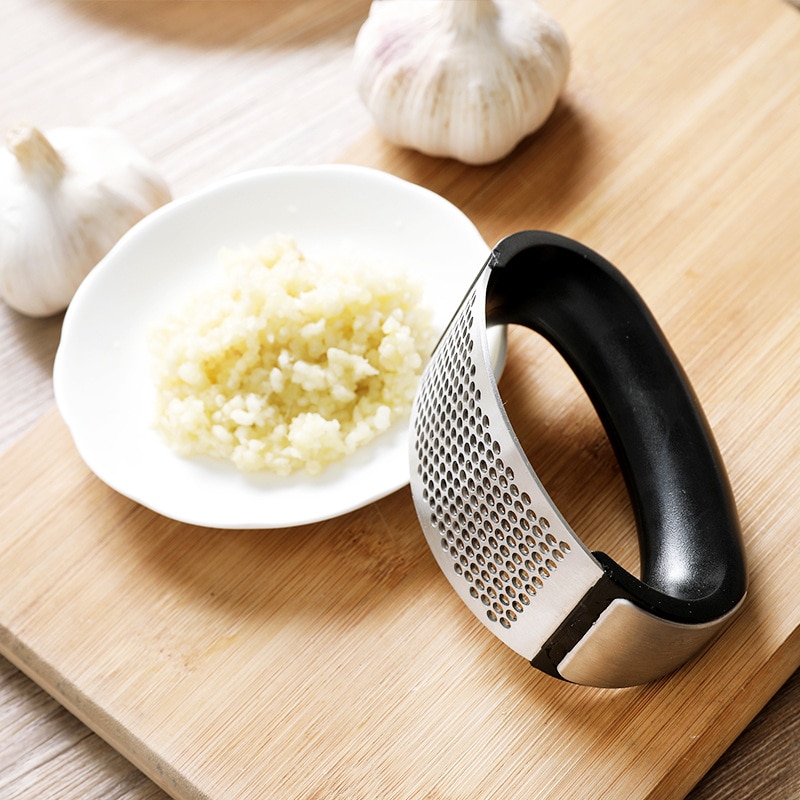 The Best Garlic Presses - Image 2